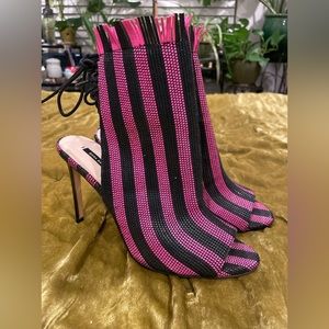 Zara leather open toe lace up bootie size 38